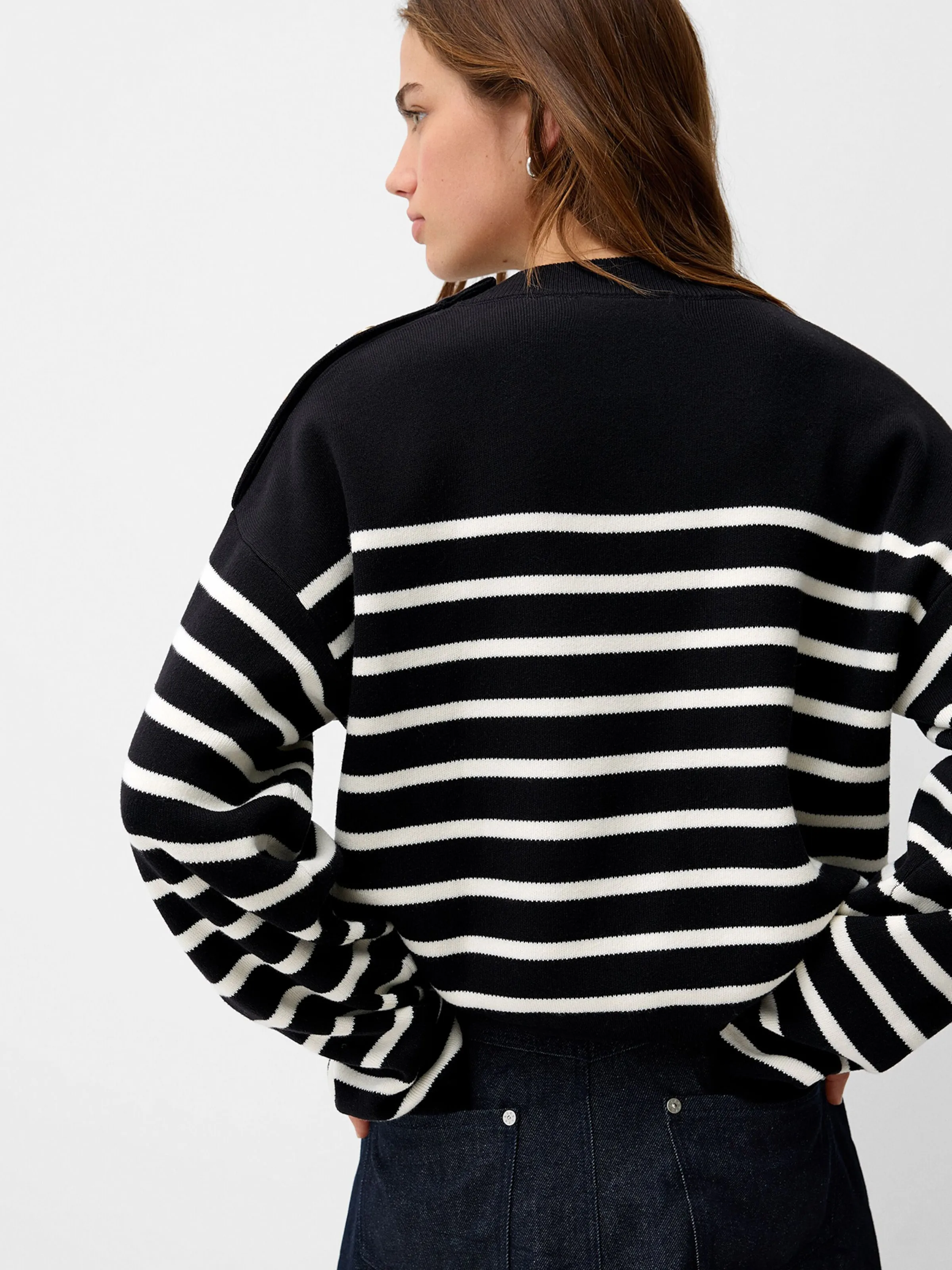 Bershka Sweater in Black