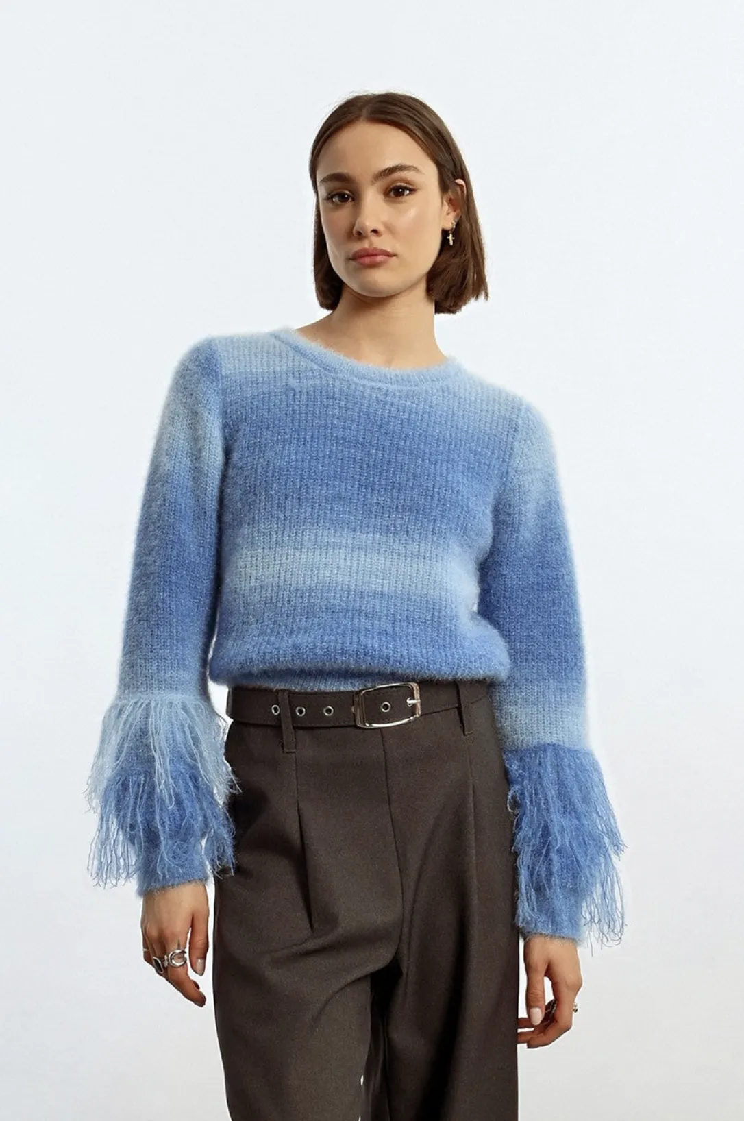 FRINGED SLEEVE SWEATER