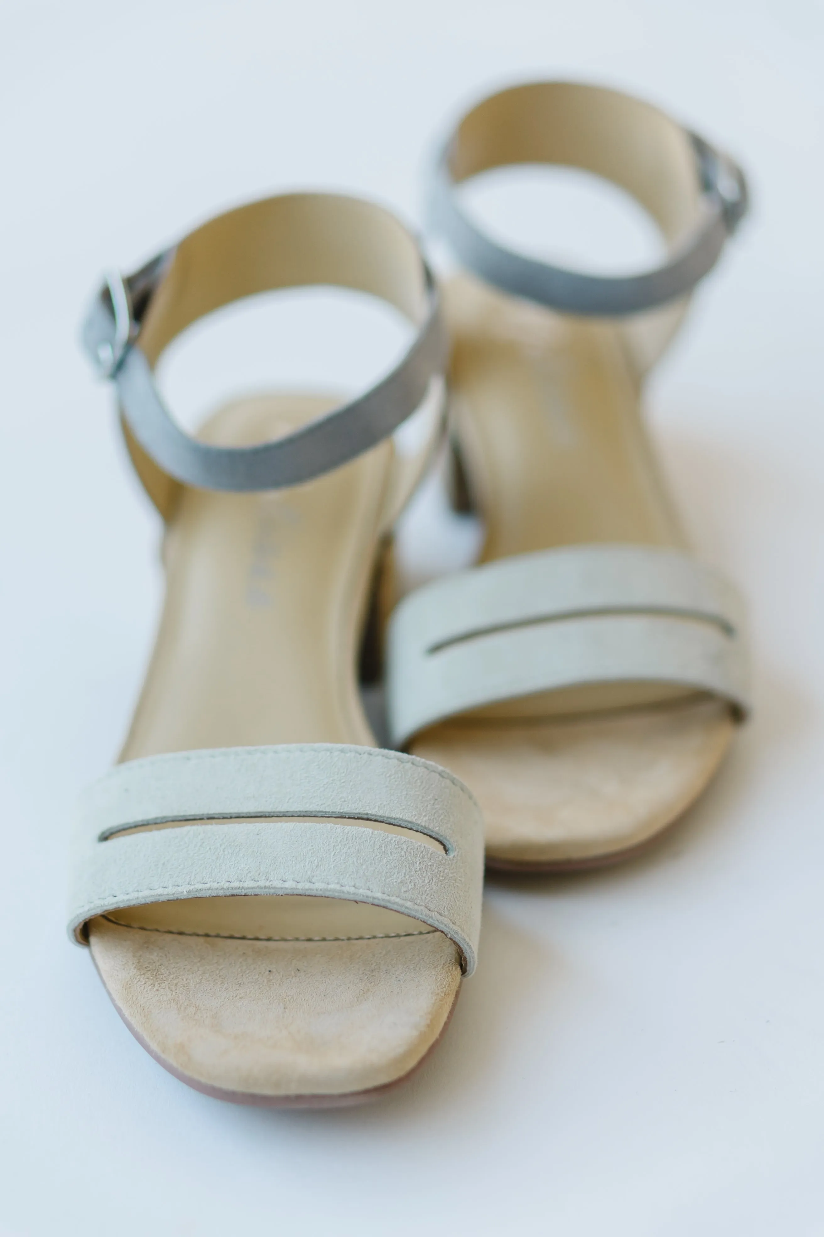 Matisse: Allie Heel in Smoke + Ivory