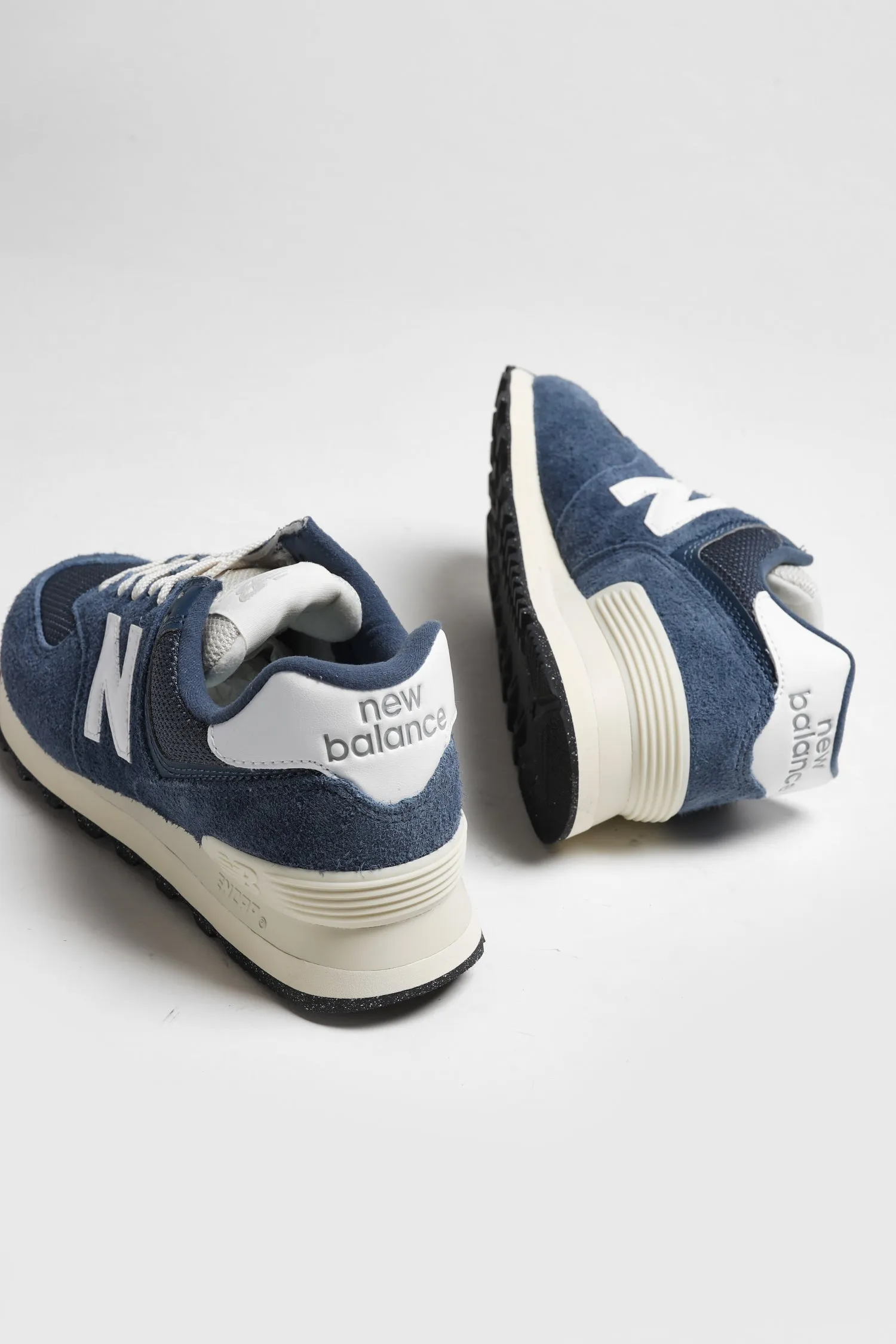 Sneaker 574 in Vintage Indigo/Angora