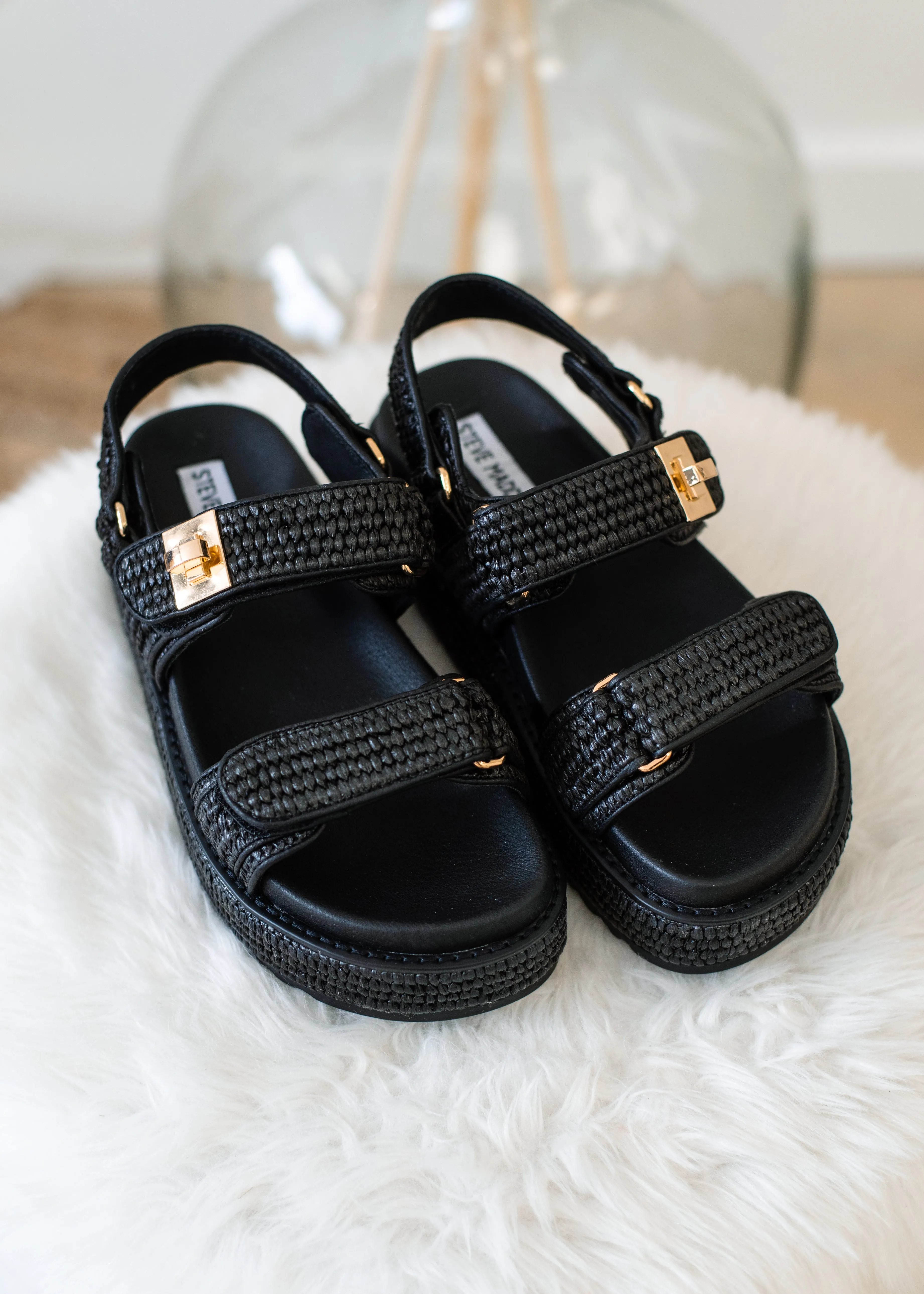 The Big Mona Sandal